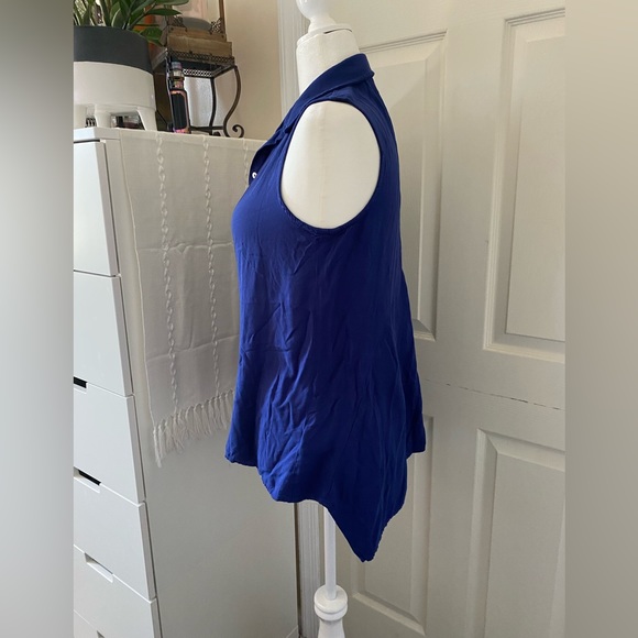 Fever Hi-Lo Button-up Tank Blouse - Picture 2 of 4